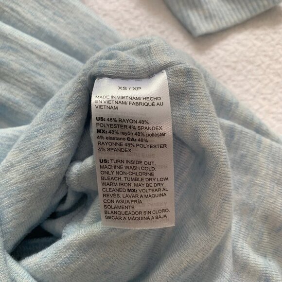 WHBM light heather blue long sleeve button detail stretch pullover shirt top - Picture 7 of 9